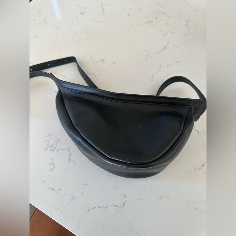 Similar to the Row banana bag